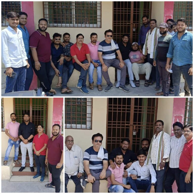 सरगांव विद्युत वितरण केंद्र में लापरवाही चरम पर, नगरवासीयों  का फूटा आक्रोश.. विद्युत कार्यालय में जड़ा ताला