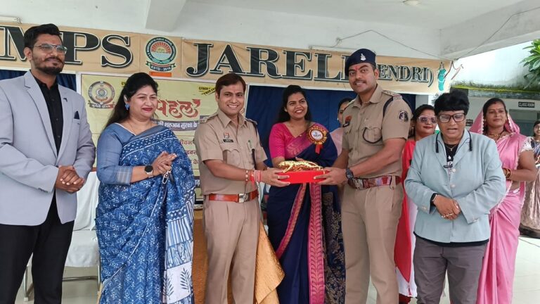 पुलिस अधीक्षक भोजराम पटेल ने डीएवी स्कुल मे बच्चों को उज्ज्वल भविष्य का दिया संदेश..