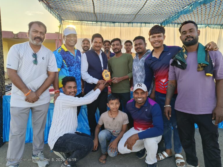 सरगांव प्रीमियर लीग : खपरी और यूनिक क्लब ने दिखाया दम, शानदार जीत दर्ज