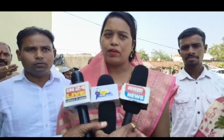 उसलापुर वार्ड क्रमांक 3 के बुढ़ा देव आदिवासी भवन में प्रधानमंत्री के ‘मन की बात’ कार्यक्रम का विशेष आयोजन